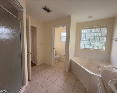 1501 Sw 13th Street - Photo Thumbnail 10