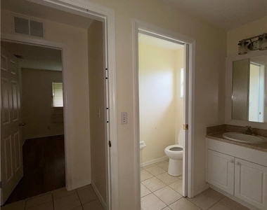 1501 Sw 13th Street - Photo Thumbnail 13