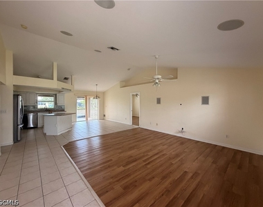 1501 Sw 13th Street - Photo Thumbnail 2