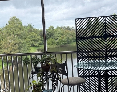 9631 Spanish Moss Way - Photo Thumbnail 11