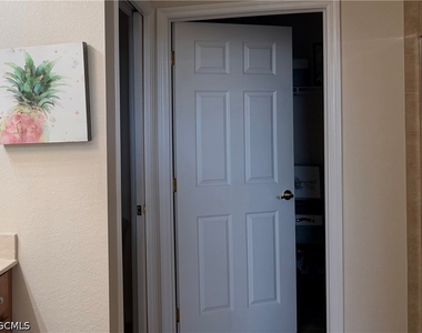 9631 Spanish Moss Way - Photo Thumbnail 19