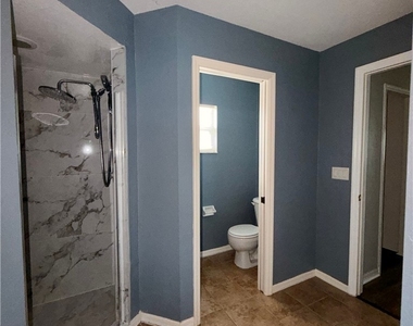 302 Nw 2nd Place - Photo Thumbnail 5