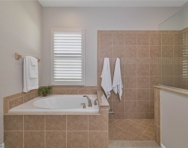 5709 Calmar Breeze Lane - Photo Thumbnail 19
