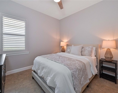 5709 Calmar Breeze Lane - Photo Thumbnail 20
