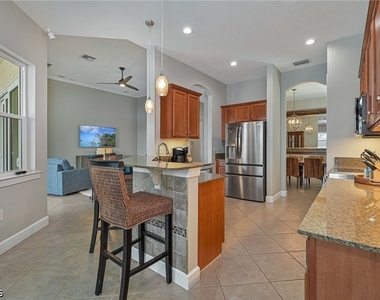 5709 Calmar Breeze Lane - Photo Thumbnail 11