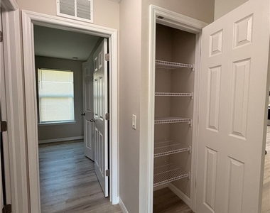 3607 E 18th Street - Photo Thumbnail 18