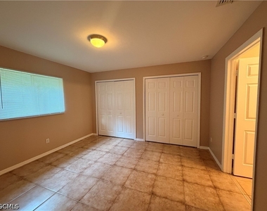 566 Nimitz Boulevard - Photo Thumbnail 10