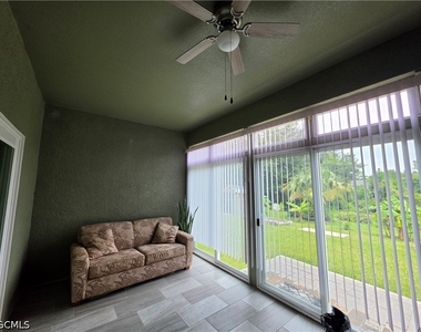 6004 Pecan Circle - Photo Thumbnail 19