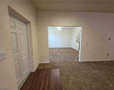 6004 Pecan Circle - Photo Thumbnail 3