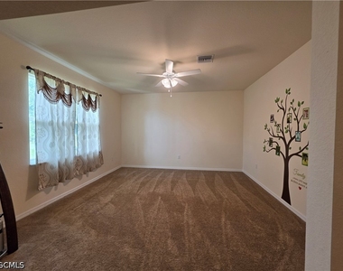 6004 Pecan Circle - Photo Thumbnail 4