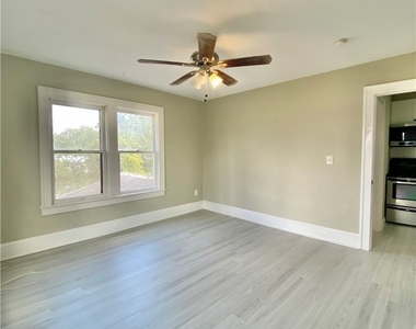2222 Unity Avenue - Photo Thumbnail 13