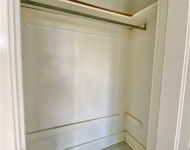 2222 Unity Avenue - Photo Thumbnail 12