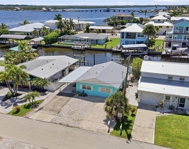 2691 Geary Street - Photo Thumbnail 4