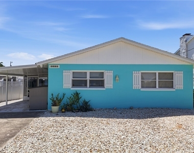 2691 Geary Street - Photo Thumbnail 21