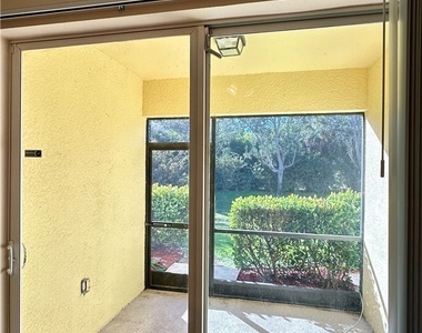 4380 Lazio Way - Photo Thumbnail 36