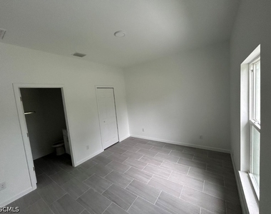 1141 Columbo Avenue S - Photo Thumbnail 19