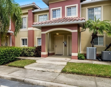 9419 Ivy Brook Run - Photo Thumbnail 2