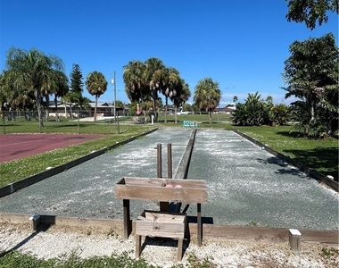 22375 Edgewater Drive - Photo Thumbnail 2