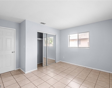 4448 Frankie Court - Photo Thumbnail 15