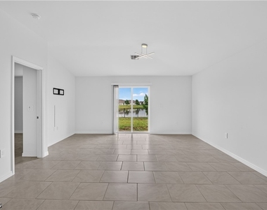 19814 Lavender Field Court - Photo Thumbnail 8