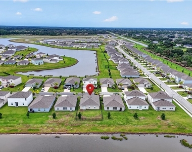 19814 Lavender Field Court - Photo Thumbnail 38
