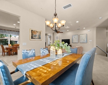 6533 Monterey Point - Photo Thumbnail 9