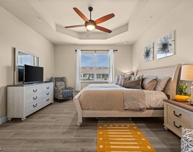 6533 Monterey Point - Photo Thumbnail 22
