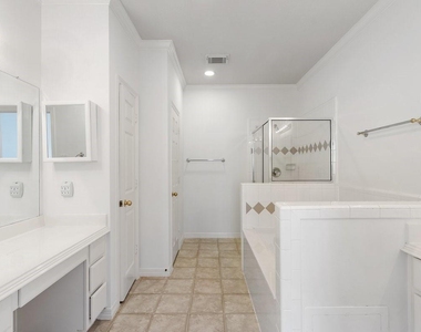 5913 Dolores Street - Photo Thumbnail 22