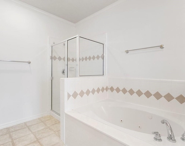 5913 Dolores Street - Photo Thumbnail 21