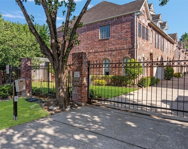 5913 Dolores Street - Photo Thumbnail 5