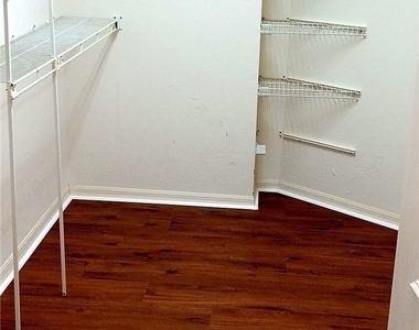 4977 Pepper Circle - Photo Thumbnail 12