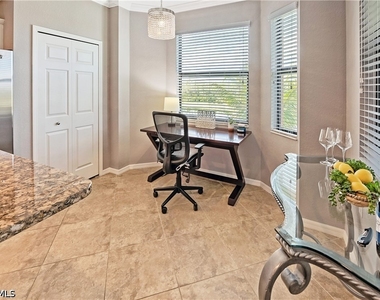 9723 Acqua Court - Photo Thumbnail 6