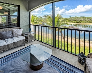9723 Acqua Court - Photo Thumbnail 18