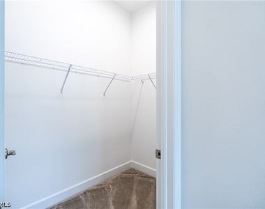 12813 Hawkins Drive - Photo Thumbnail 19