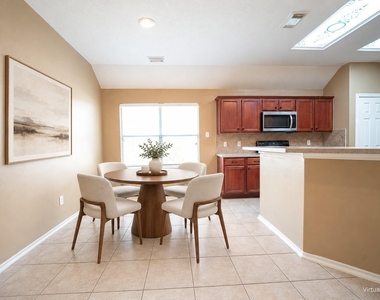 7318 Chasegrove Lane - Photo Thumbnail 9