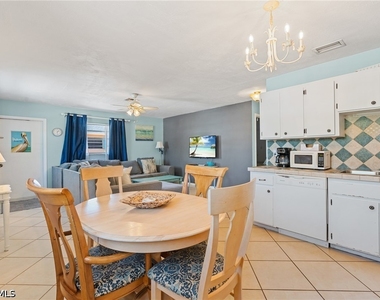 4241 Mariner Lane - Photo Thumbnail 5