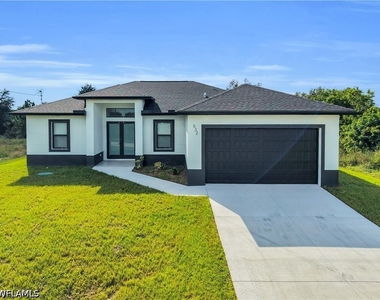 532 Lone Star Lane - Photo Thumbnail 5