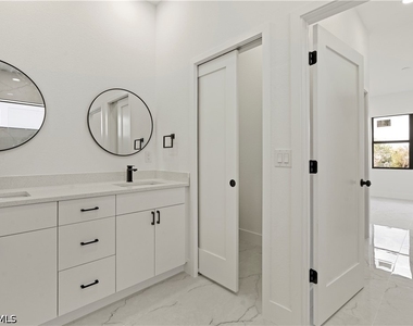 532 Lone Star Lane - Photo Thumbnail 31