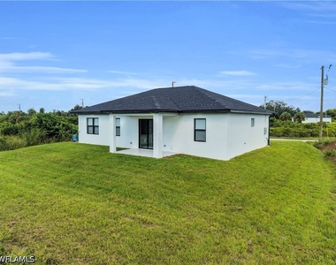 532 Lone Star Lane - Photo Thumbnail 2