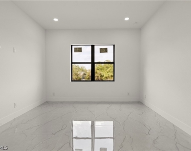 532 Lone Star Lane - Photo Thumbnail 17