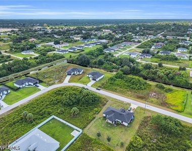 532 Lone Star Lane - Photo Thumbnail 8