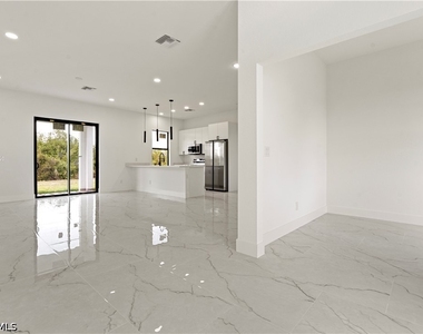 532 Lone Star Lane - Photo Thumbnail 25