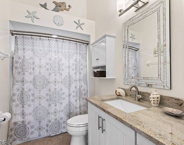 8432 Indian Wells Way - Photo Thumbnail 19