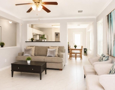 8515 Westknoll Lane - Photo Thumbnail 2