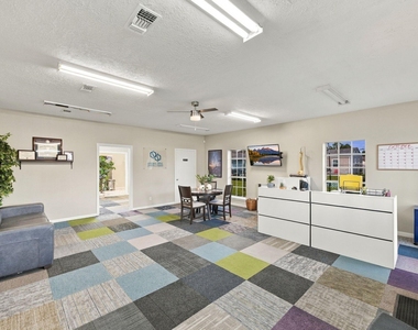 1224 Holland Avenue - Photo Thumbnail 8