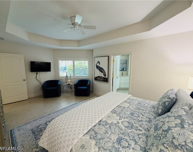 7056 Pelican Bay Boulevard - Photo Thumbnail 7
