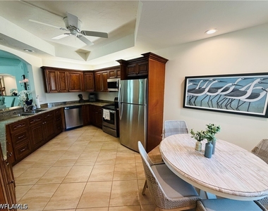 7056 Pelican Bay Boulevard - Photo Thumbnail 4