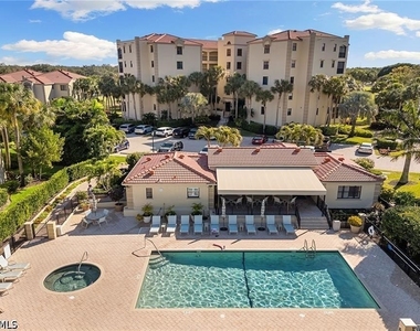7056 Pelican Bay Boulevard - Photo Thumbnail 13