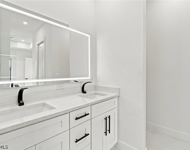 3309 24th Street Sw - Photo Thumbnail 14