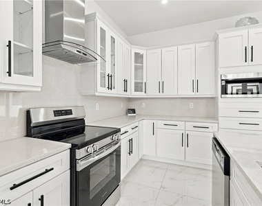 3309 24th Street Sw - Photo Thumbnail 3